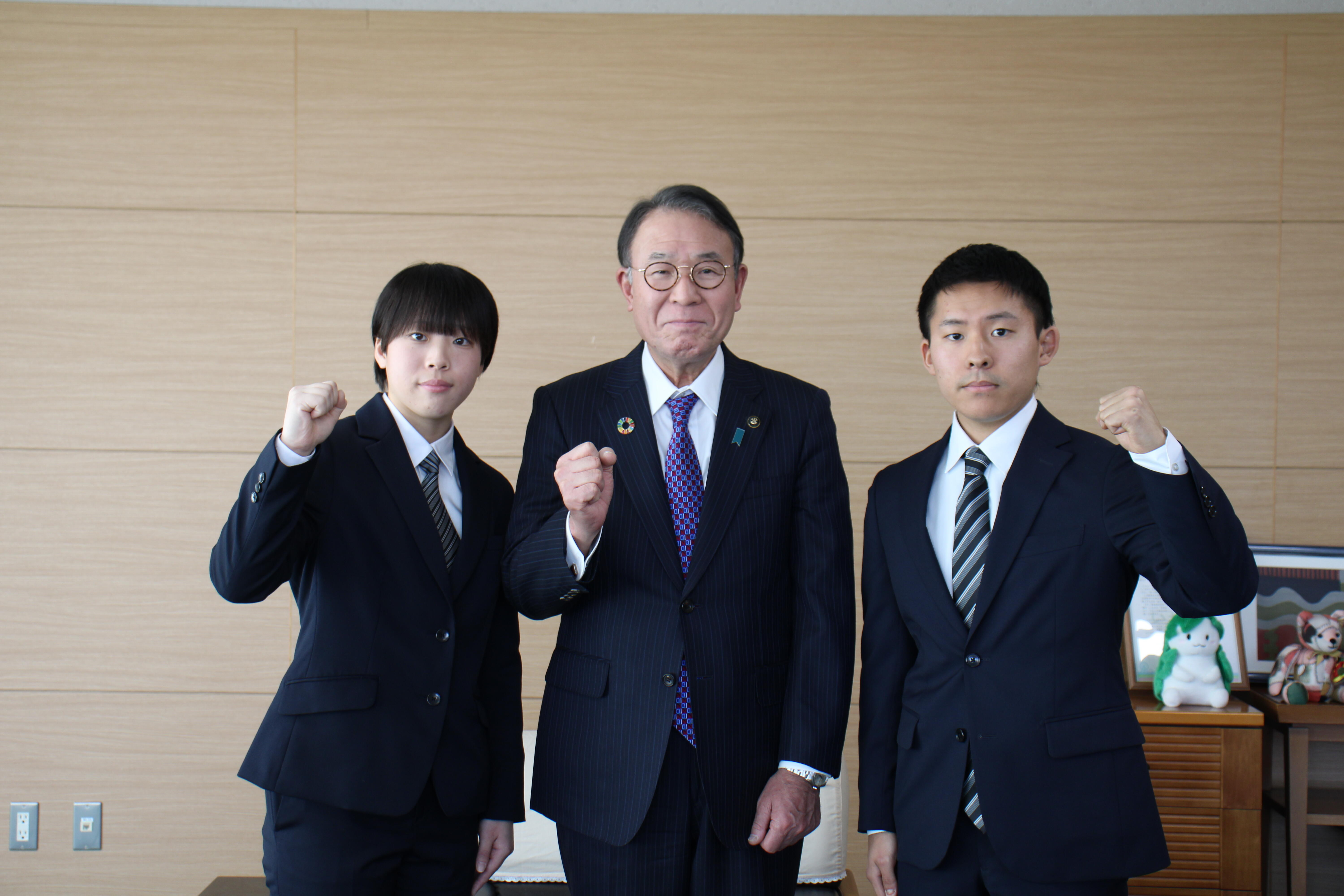 伊勢崎所属の第39期選手が伊勢崎市臂市長を表敬訪問しました