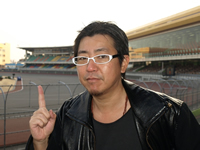 沢朋之（公営競技ライター）