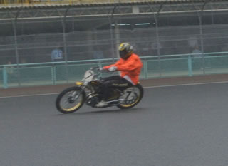 オートレース