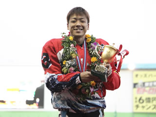 青山選手